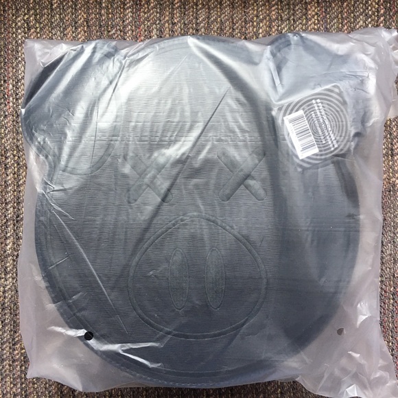 Jeffree star x Shane Dawson Black pig side bag NWT - Picture 6 of 7